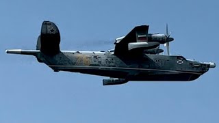 Download Lagu The flight of the Russian military amphibious aircraft BE-12 in the Crimea MP3