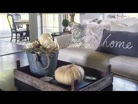 Lovely Farmhouse Fall Decorating Ideas
