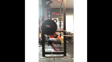 2 Sec Pause Squats