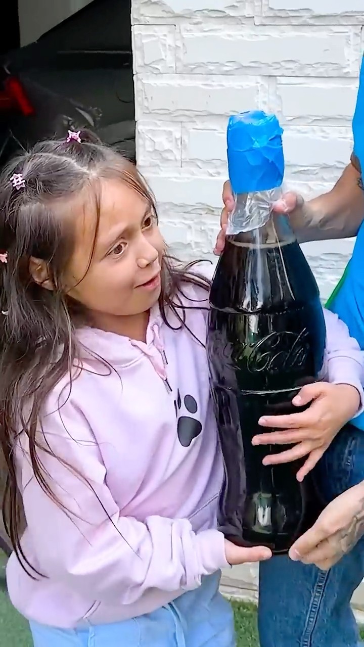 Si lo Dibujas te lo Compro Versión GIGANTE ?