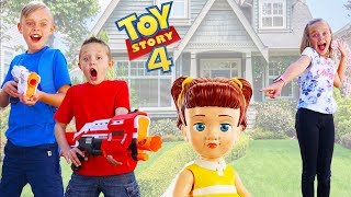 Toy Story 4 Toys Are Missing! Gabby Gabby Plays Tricks on YouTube Families!