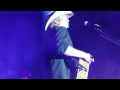 Alan jackson singing blues man on 104 at st augustine amphitheatre