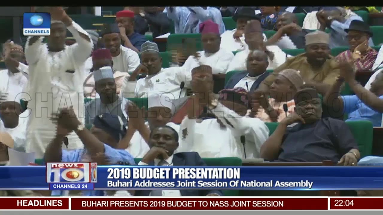 2019 Budget: Buhari Presents Appropriation Bill To NASS Lawmakers