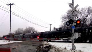 3 Mile Long freight Train Heads East