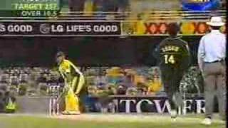 Shoaib Akhtar vs Ricky Ponting