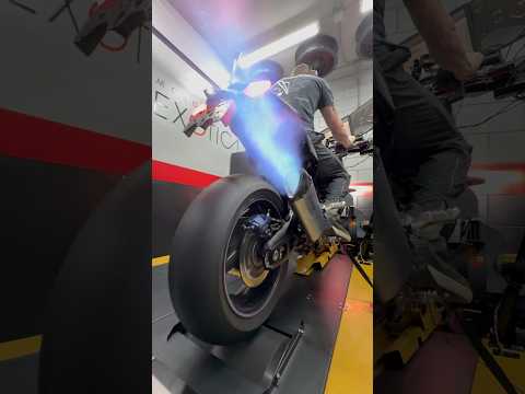 2024 BMW M1000XR Stock vs Flashed Dyno, BT Moto