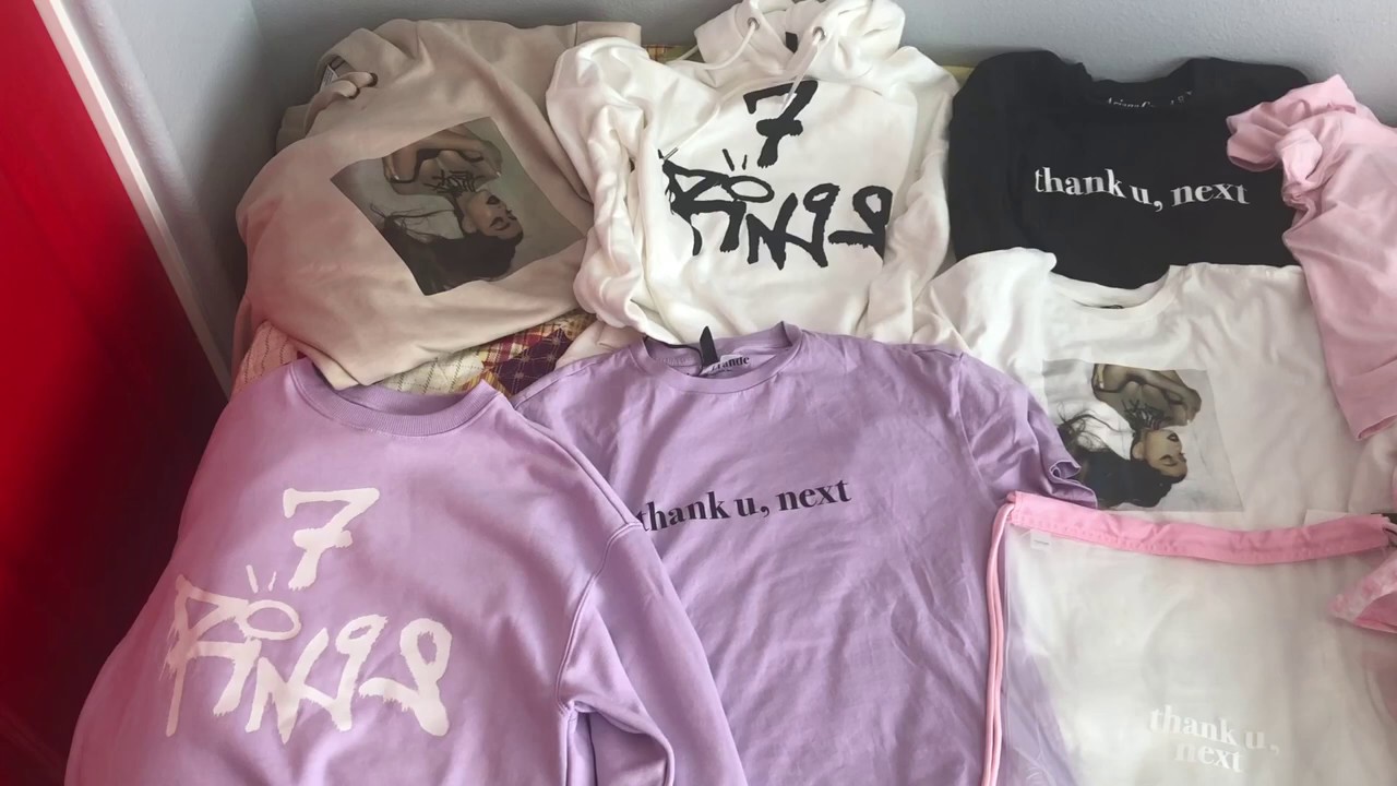 Ariana Grandes Hm Merch Haul