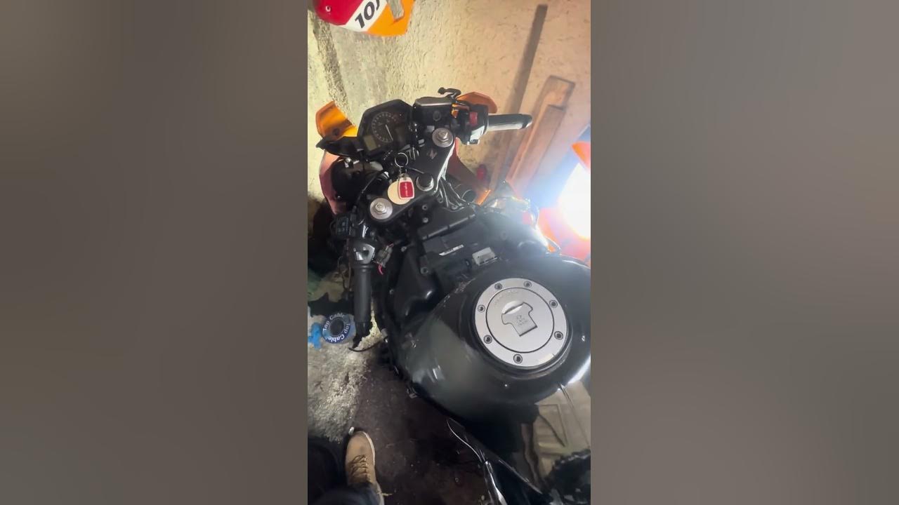 Honda Cbr600rr 2004 fuel pump not prime YouTube