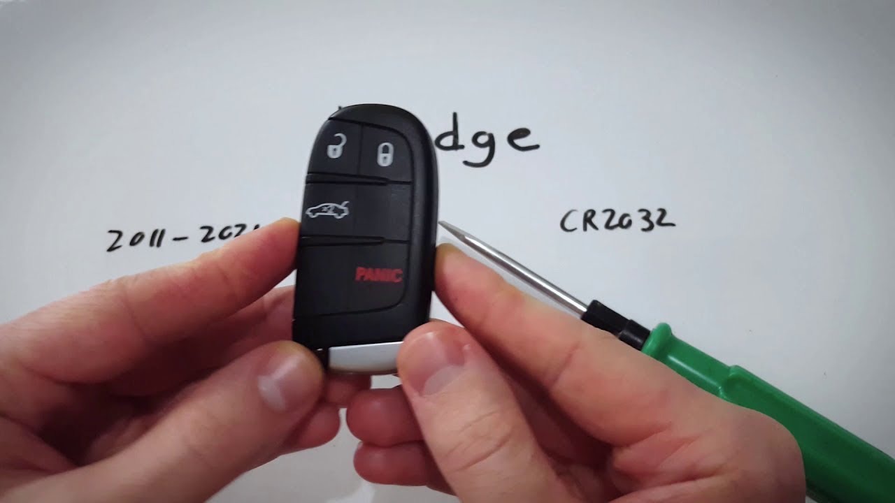 2018 dodge journey key fob battery size