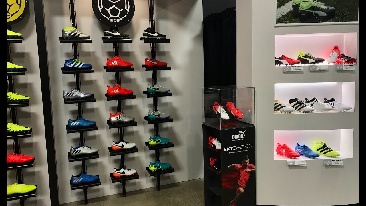 soccer cleats store