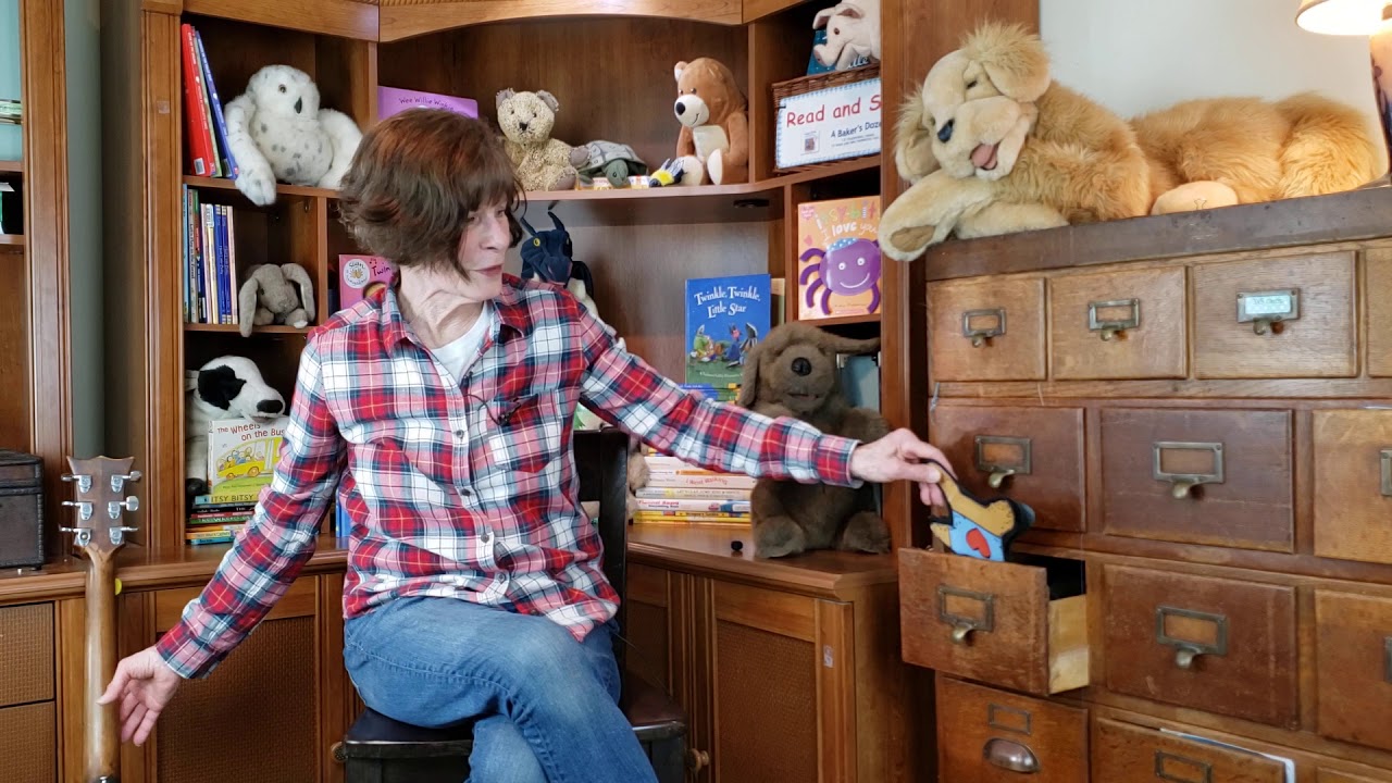 10 Bedtime Tune Time With Nancy Stewart Four Little Teddy Bears