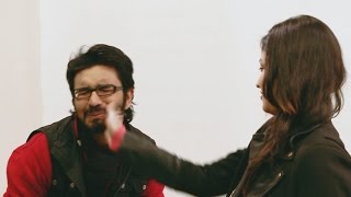 Indians Slap Each Other For The First Time