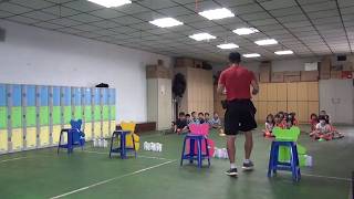 低年級球類教學模組-保齡球(樂樂棒球代替)【滾球擲準動物圖卡、大熊造型塑膠椅子】-高雄市獅湖國小1080912