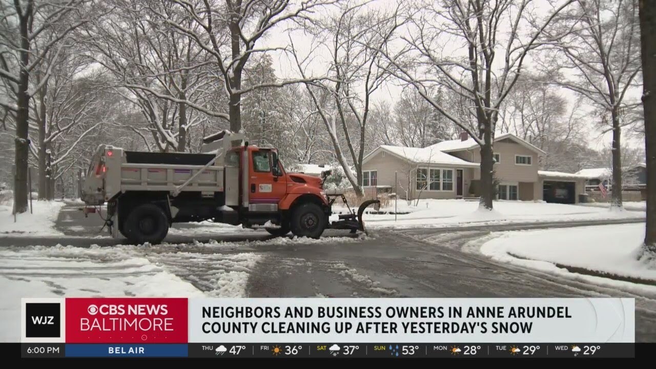Maryland residents dig out of winter snowstorm - YouTube