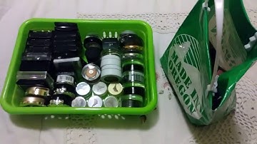 The Purge of 2017 | Decluttering Single Eyeshadows | Part 1