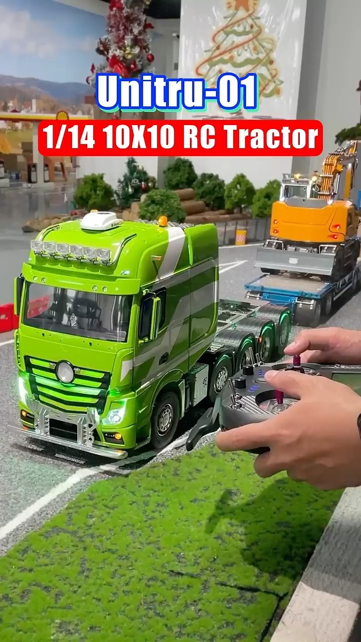 Hook up this custom-upgraded 10x10 tractor truck with a 1/14 scale