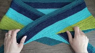 Easy Triangle Shawl. How to knit a shawl in garter. StepbyStep Tutorial Pattern Baktus