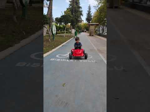 Pilsan pedallı araba