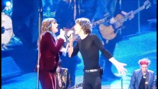 The Rolling Stones & Florence Welch - Gimme Shelter
Fantastic version of Gimme Shelter. Florence does an amazing job singing this one. The Rolling Stones & Florence Welch - Gimme Shelter