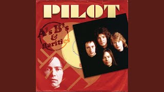 Video thumbnail of "Pilot - Call Me Round (2003 Remaster)"