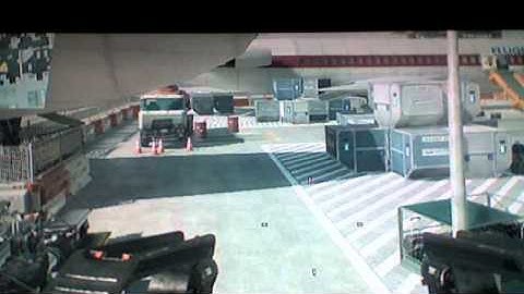 Mw3 how to get on top of the plane and also spots