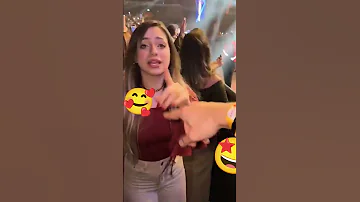 رقص لانا و لين في حفله الشامي و تامر حسنى 