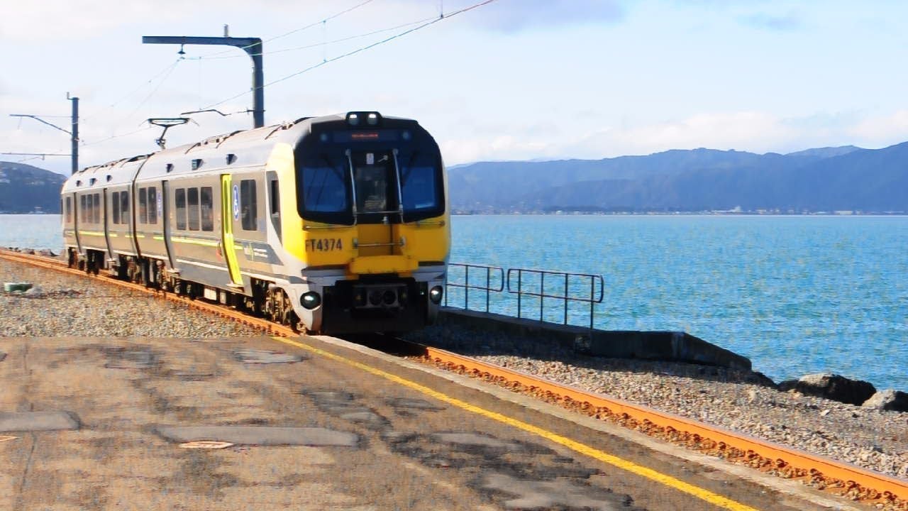 Trainspotting in Wellington, New Zealand - 13/07/2020