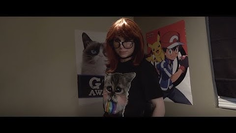 Whitney Peyton - I Hate My Roommate - Official Music Video