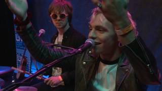 Video thumbnail of "R5 - Red Velvet (LIVE 95.5)"