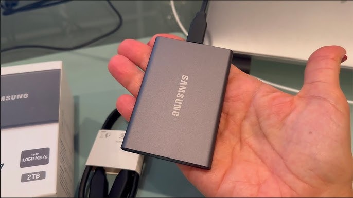 Samsung T7 Portable SSD Speed Test & Review - YouTube
