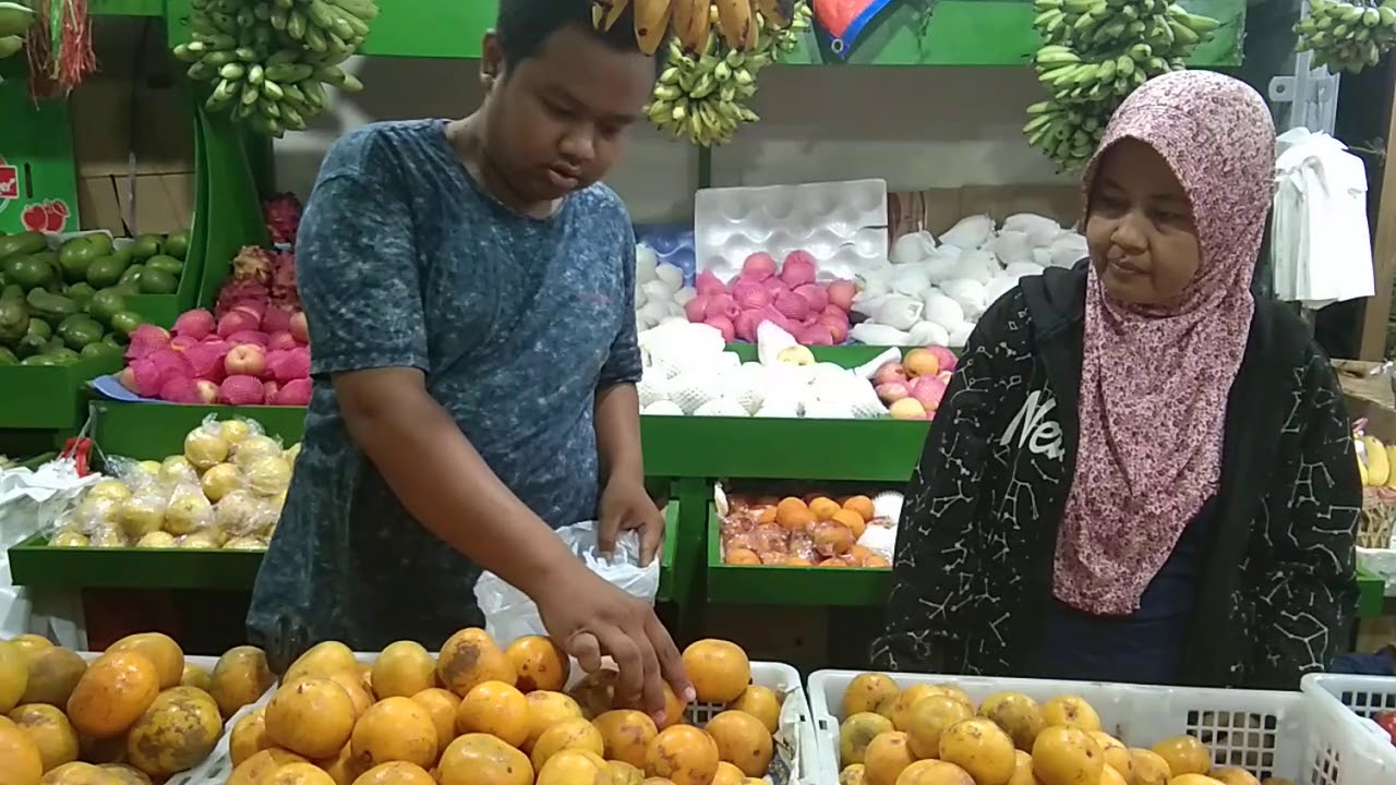  Penjual  jeruk dan  pembeli  YouTube