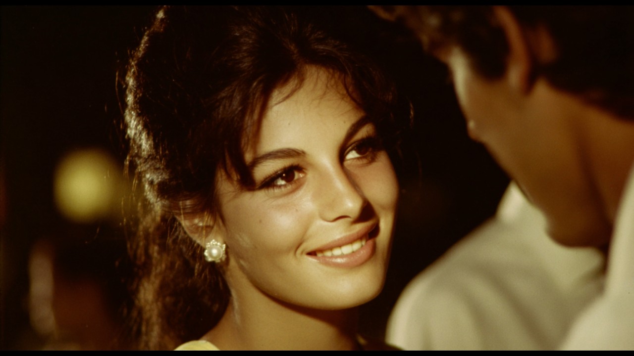 Cuore Mio Caro, Amore Mio ❤️ – A 1960s Italian Romantic Song in Rome | Official Music Video