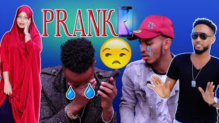 Prank| kii ugu naxdinta badnaa Yuu Beezaani Oo walashiis Ka Oysiiyay