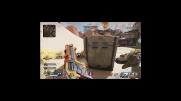 Outplayed this duo holding hands in Team Deathmatch. How do they lose this? #apexshorts #apexclips