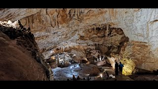 Липская пещера  (Lipa Cave)