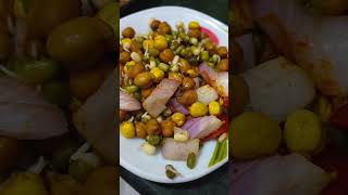 Chana and Hara Mungdal #protein #proteinrich #chana #diet #breakfast #home #power #eatfit #eating