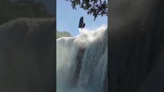 O Maior Salto de Jetski