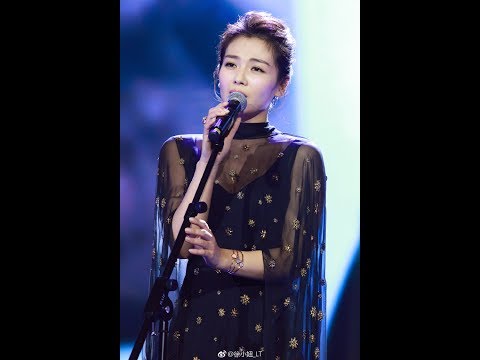 2017微博电影之夜 刘涛演唱《你是如此难以忘记》