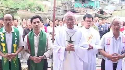 Video Đức Cha Cosma Hoàng Văn Đạt cùng Quý Cha, Quý Thầy Hành Hương theo dấu Thánh Tử Đạo Bắc Ninh