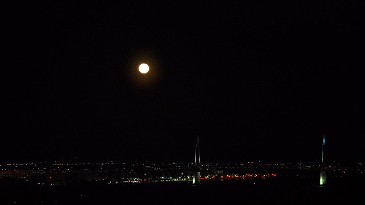 今日の月の出（月齢14.6日） - moonrise - 　4K(2026年3月4日)