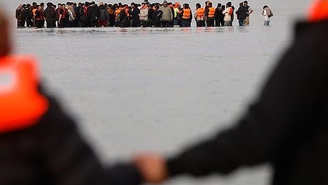 EU approves draft overhaul of migration policy