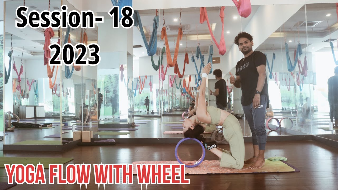 Сессия 18 2023 Йога с колесом || Занятия йогой с использованием пропсов || Йога с Сандипом || Вье...