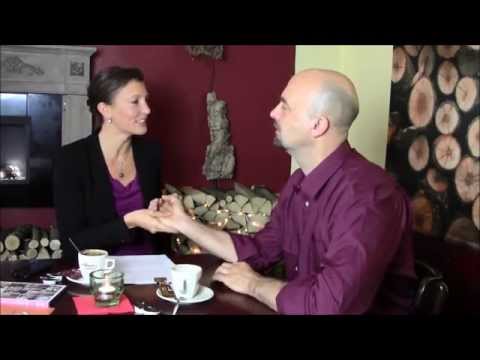 FLIRT TIPPS BEIM SCHREIBEN: Die 3 besten Flirt Tipps! from YouTube · Duration: 6 minutes 24 seconds FLIRT TIPPS BEIM SCHREIBEN: Die 3 besten Flirt Tipps! from YouTube · Duration: 6 minutes 24 seconds
