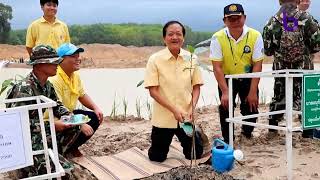 จ.ศรีสะเกษ รวมพลังปลูกป่าเฉลิมพระเกียรติ วันสิ่งแวดล้อมโลก ข่าวค่ำ วันที่ 5 มิถุนายน 2566 #NBT2HD