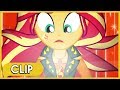 Enfrentando a Wallflower - MLP: Equestria Girls [Español Latino]