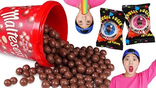 Maltesers Eyeball Jelly 몰티져스 집게 먹방 Mukbang Dona 도나