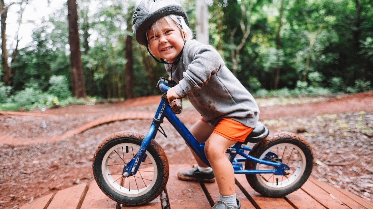 HAWAII FAMILY LIFE | SANDY's 3rd BIRTHDAY!