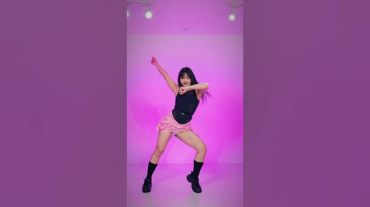 TOBII - 'BAD GIRLS LIKE YOU' | Dance trend | DC: @earth.ae.e