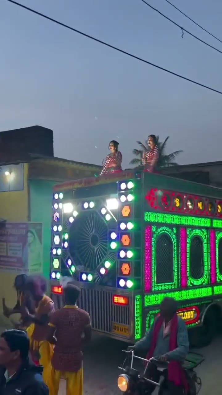 👸Ladies' ସ୍ପେଶାଲ ଭିଡ଼ିଓ - ShareChat