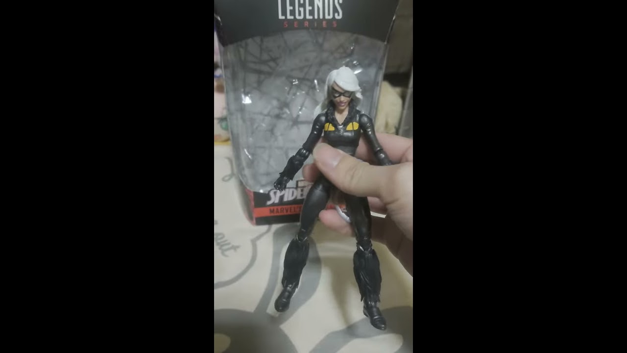 開封 】MARVEL LEGENDSからブラックキャットのちょこっと開封